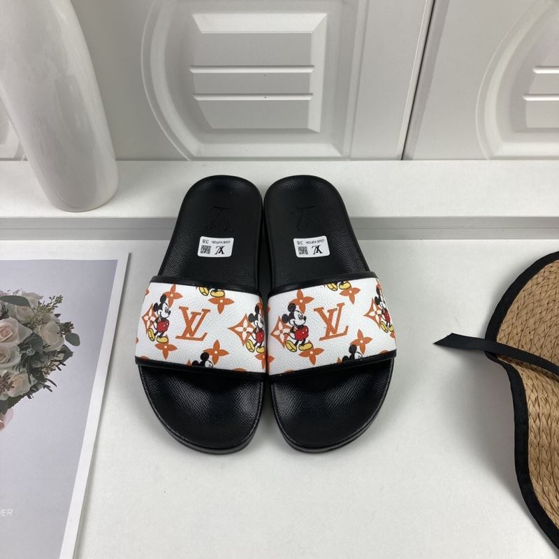 Louis Vuitton Slippers